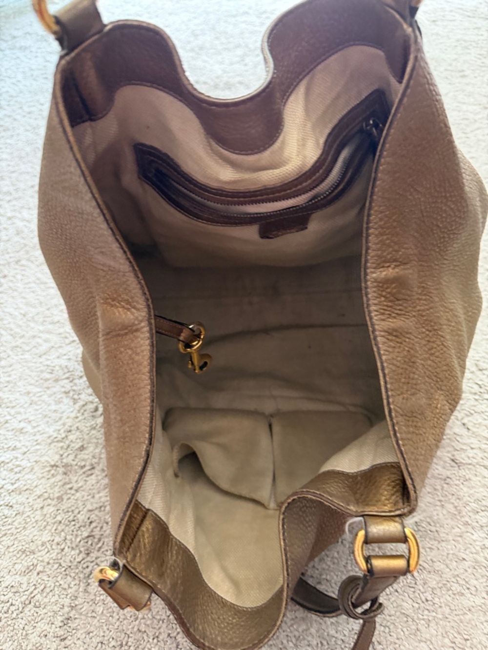 Gucci Soho Metallic Bronze Shoulder Bag with Tassel - Picture 9 of 13